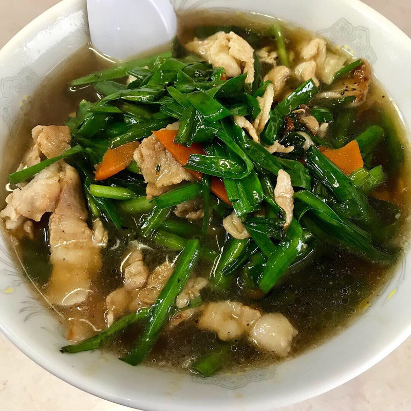 ニラ肉そば(来々軒)