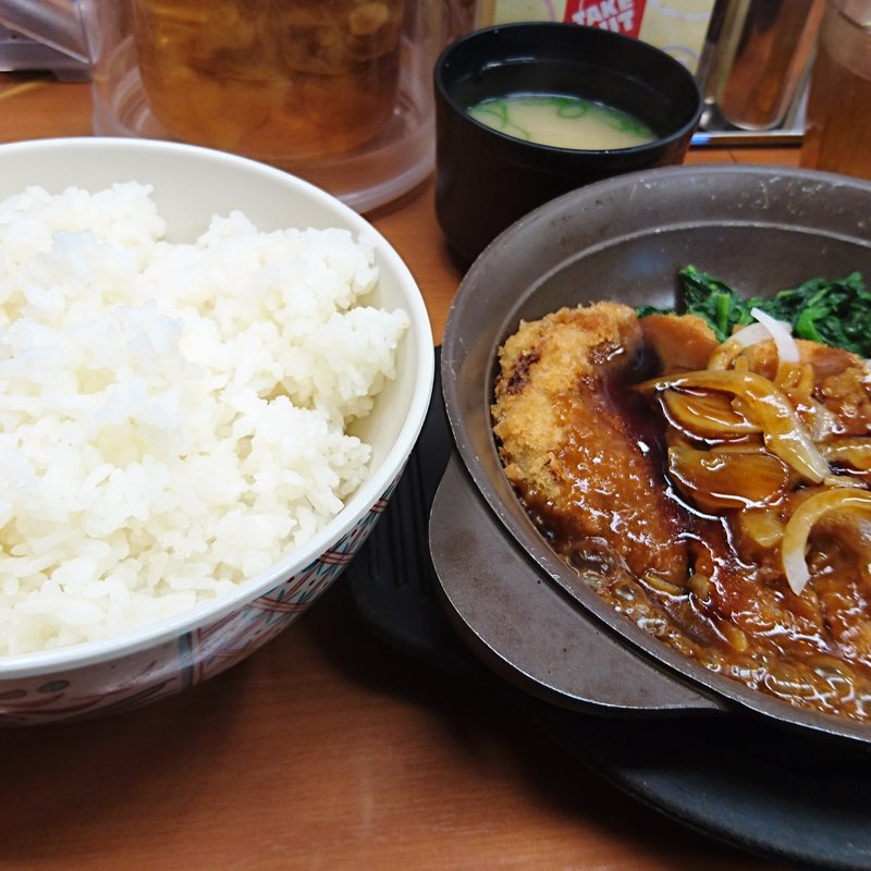 大メンチカツ焼鍋定食（ご飯特盛り）(Sガスト 久喜駅店 （エスガスト）)