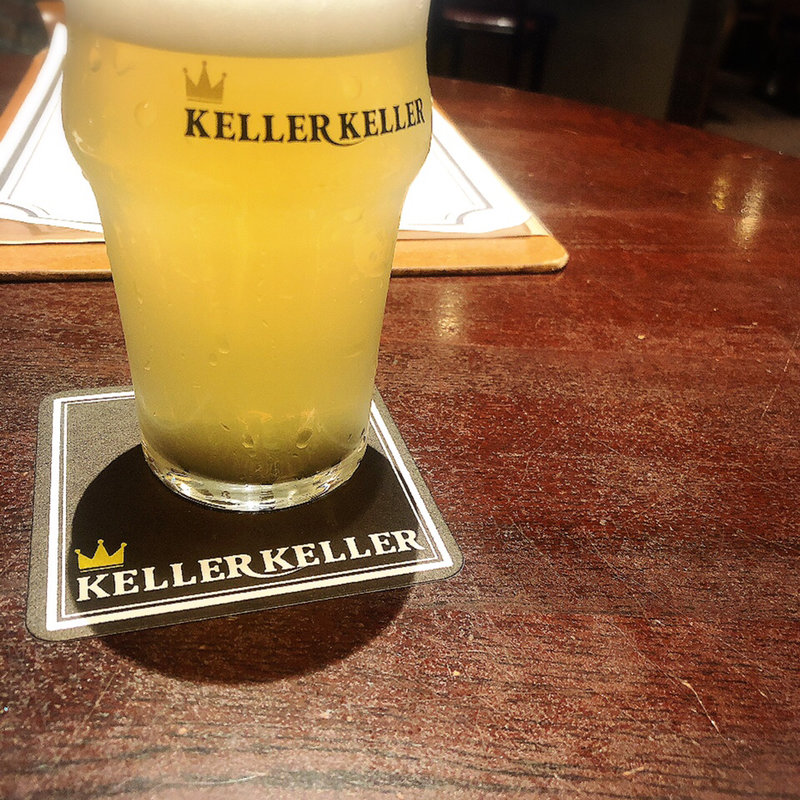 (ビアーズテーブル ケラケラ)