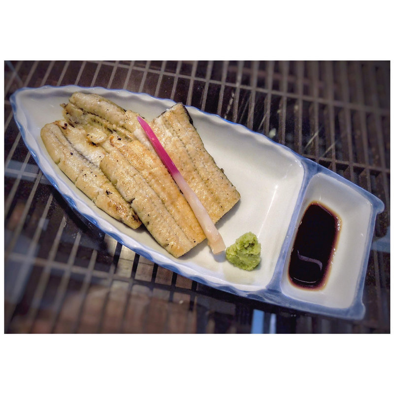 鰻白焼き(うなぎの 東海亭 （とうかいてい）)