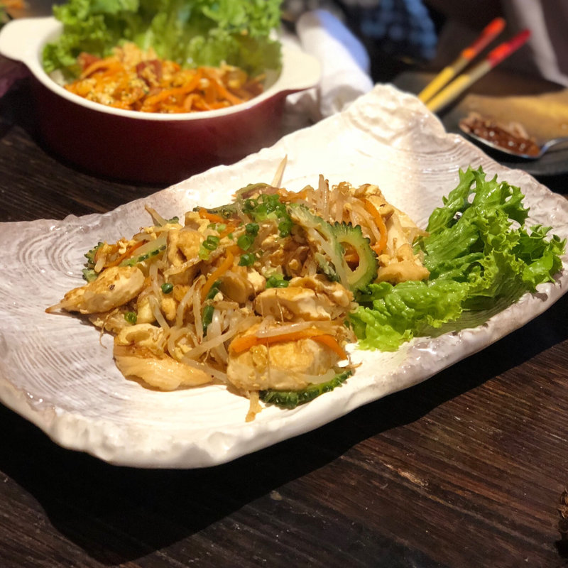 うみそらちゃんぷる(沖縄料理　うみそら )