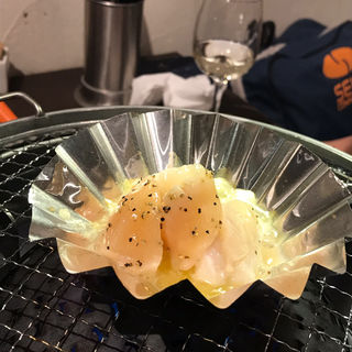 ホタテのバター焼き(炙りとお酒 磯銀)