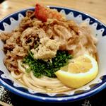 炙り牛トンぶっかけ(き田たけうどん)