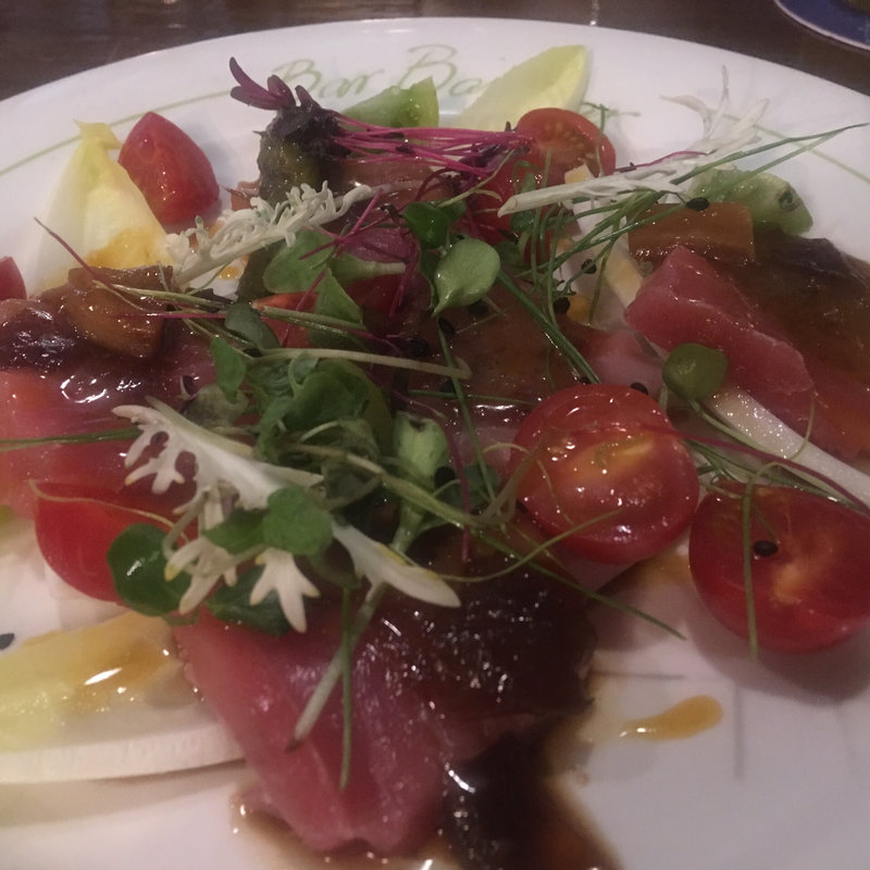 鹿児島産マグロのカルパッチョ(Bar Bar Bar)