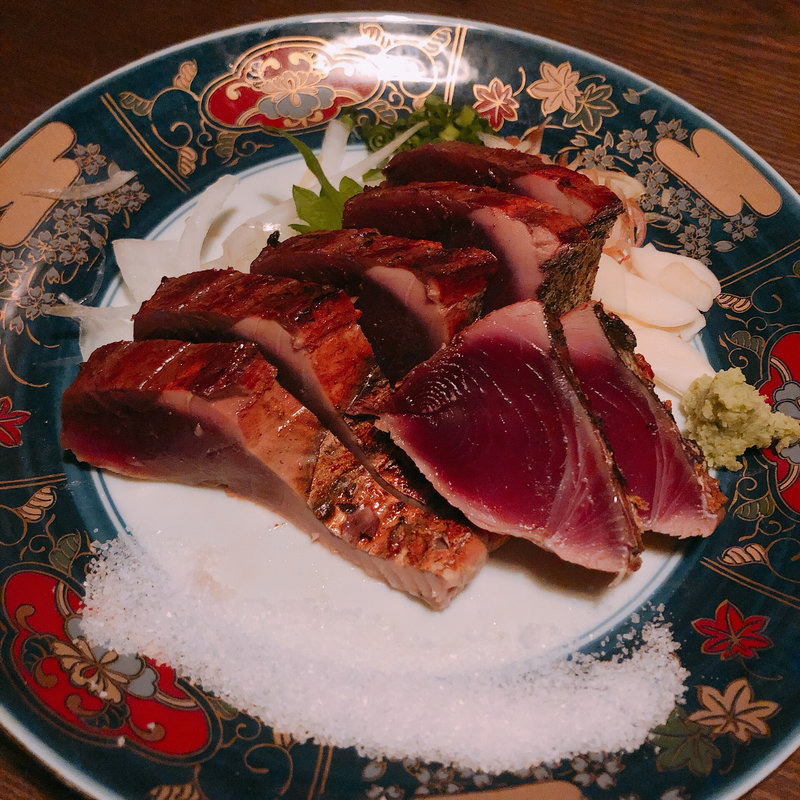 かつをの塩タタキ(赤羽籠太 （【旧店名】赤羽根炭吉商店）)