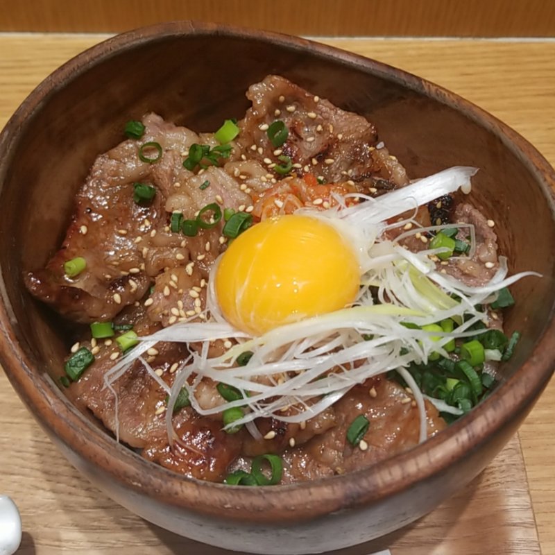 和牛カルビ丼(こめらく )