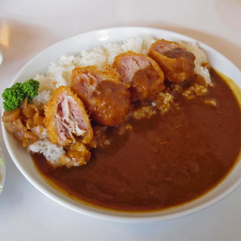 ミルフィーユカツカレー(石神の丘レストラン )