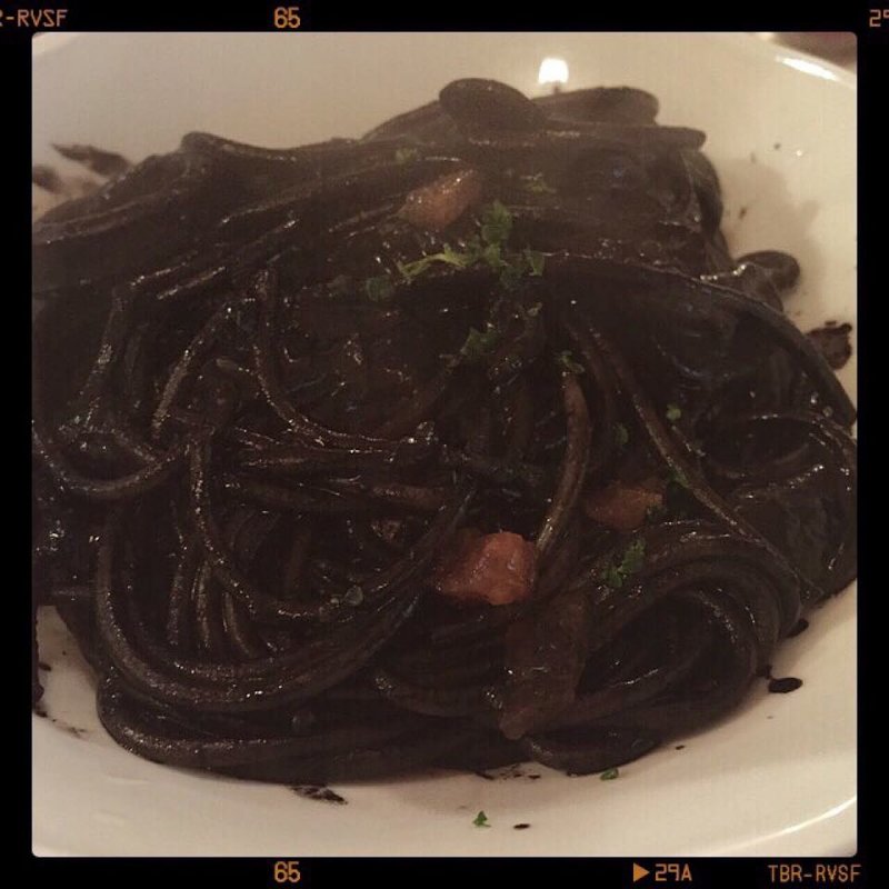 イカスミのスパゲッティ(コルシカ )