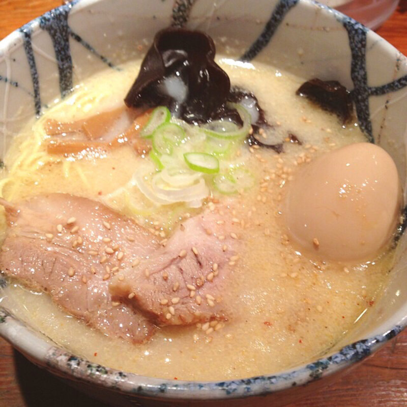 しおらーめん 味付玉子入り(らーめん風来居)