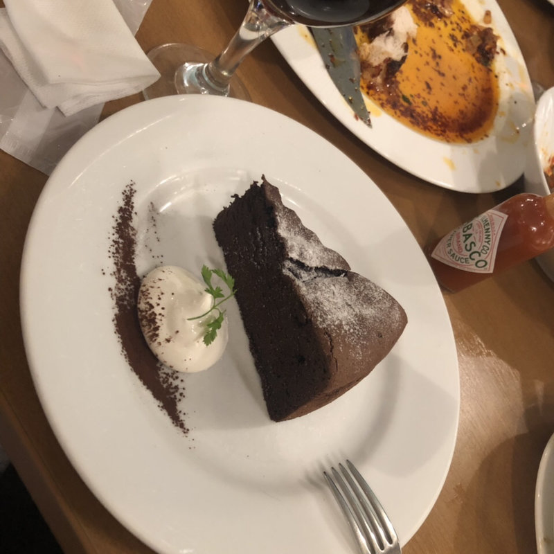 (Adomani due (アドマーニ ドゥエ))