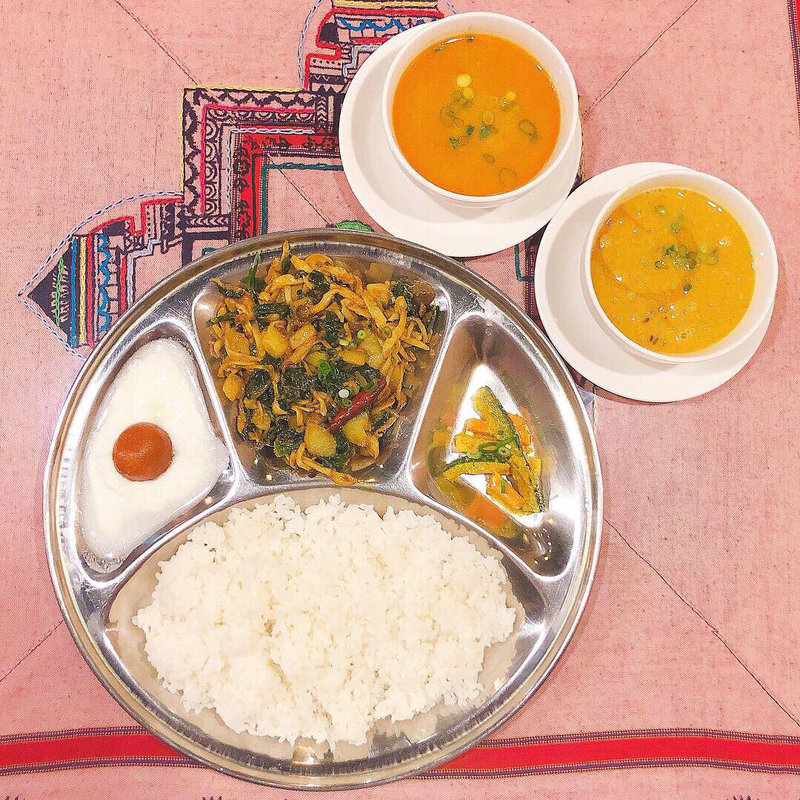 ネパールセット(カトマンドゥ )