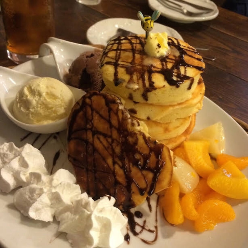 Celeb (セレブ) 6枚(はちの巣カフェ 西区店 （はちの巣cafe.）)