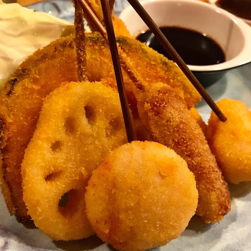 串カツ盛り合わせ(だいにんぐ いっちょん)