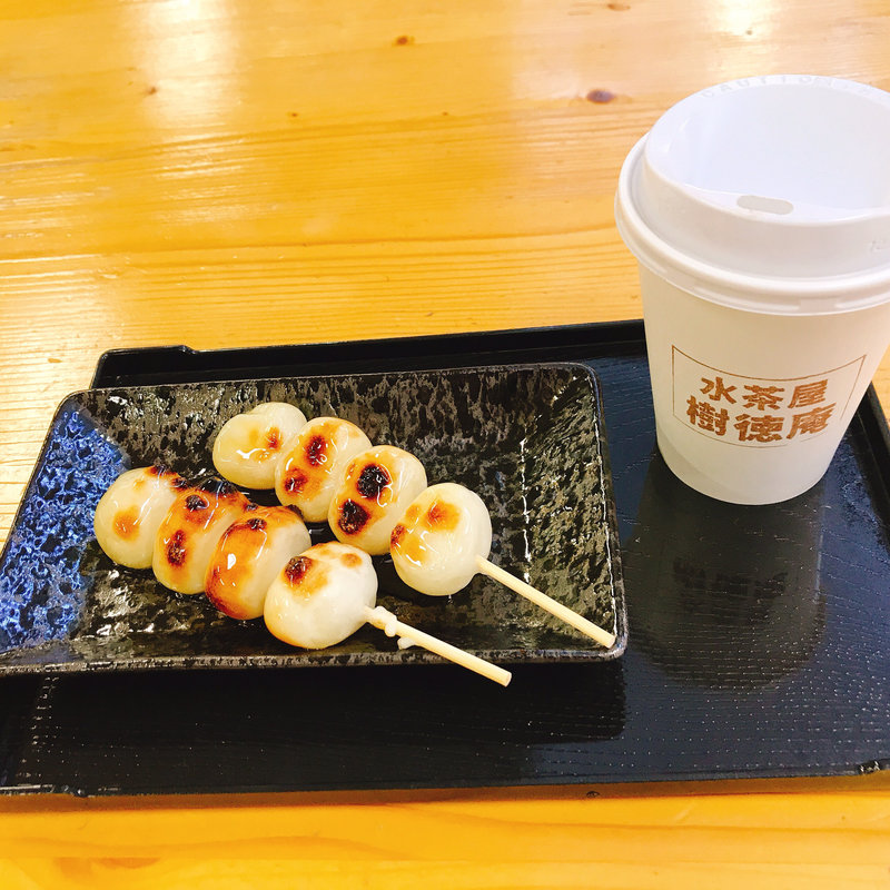 自分で焼く団子(道の駅 みやま)