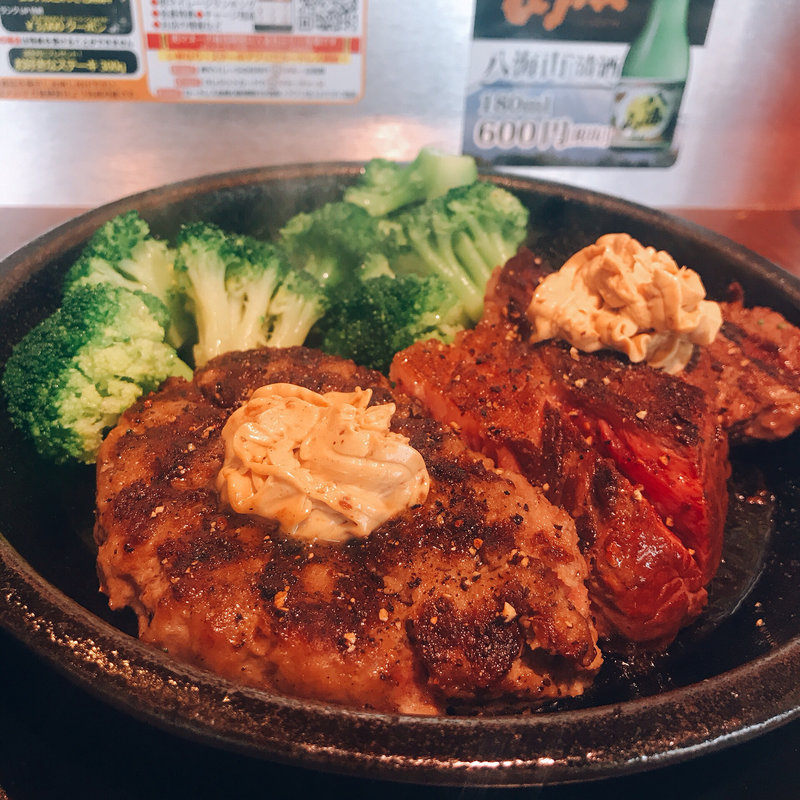 ワイルドステーキ&ハンバーグ盛り合わせ(いきなりステーキ 国分寺店)