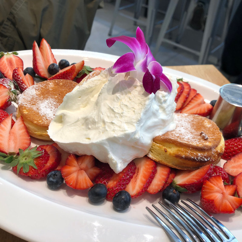 ベリーベリーパンケーキ(サニーデイズ)