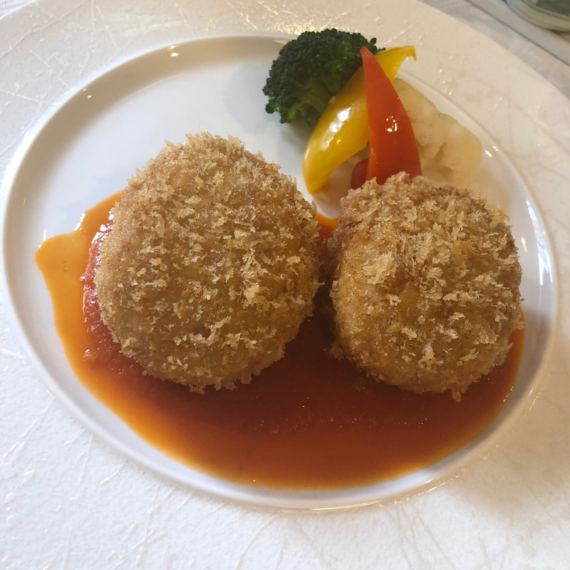 蟹クリームコロッケ(レストラン・グランド )