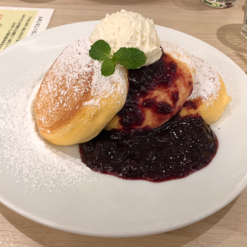 (幸せのパンケーキ)