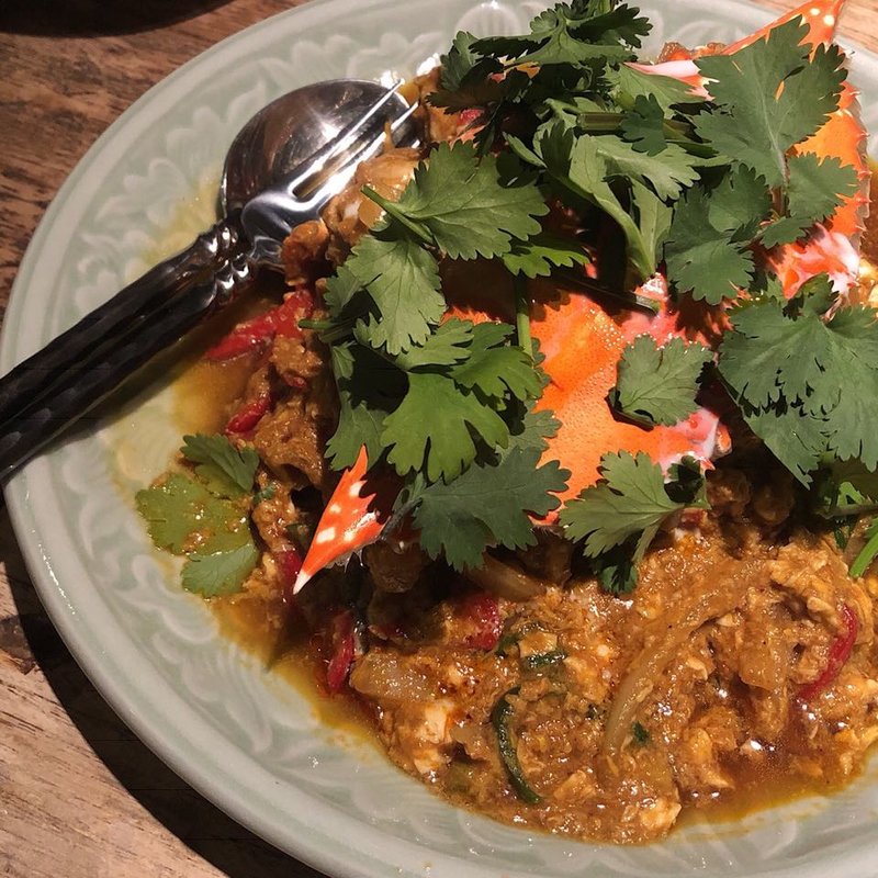 ワタリガニのポンカリー炒め(タヒチ )