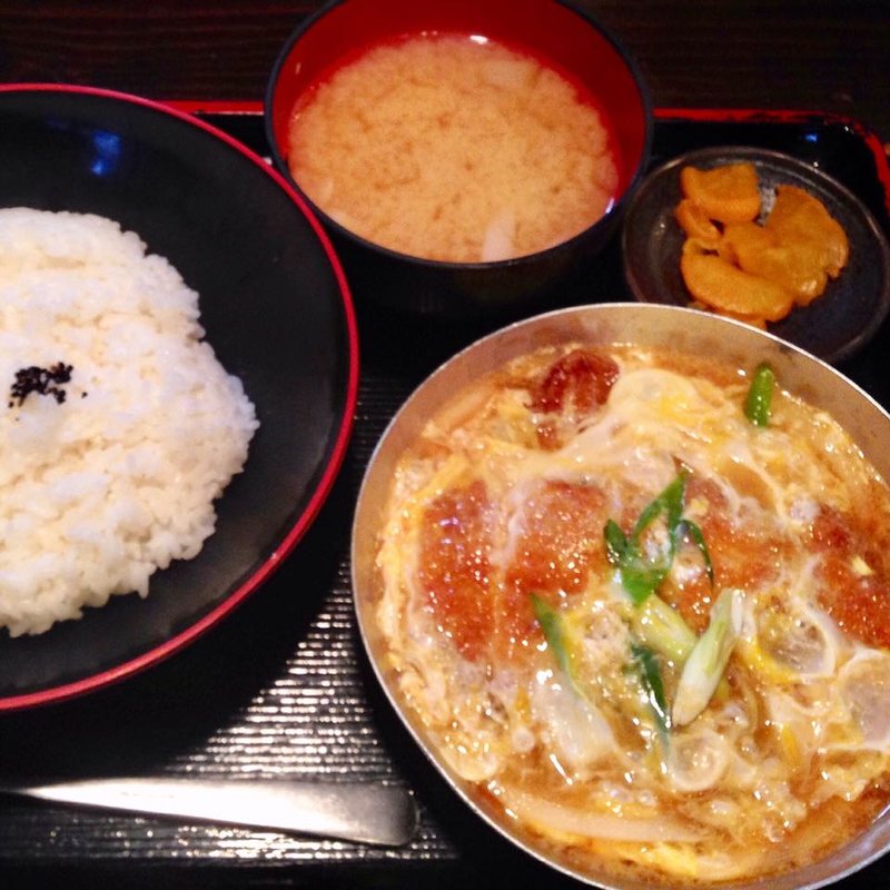 カツ丼(ぶあいそう )