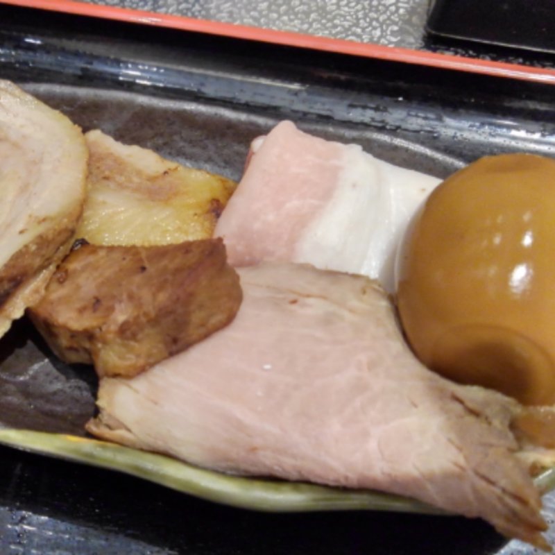 トッピング 全部のせ 柏幻霧ポーク (バラ・肩ロース・ももロース)(松戸富田麺絆 )