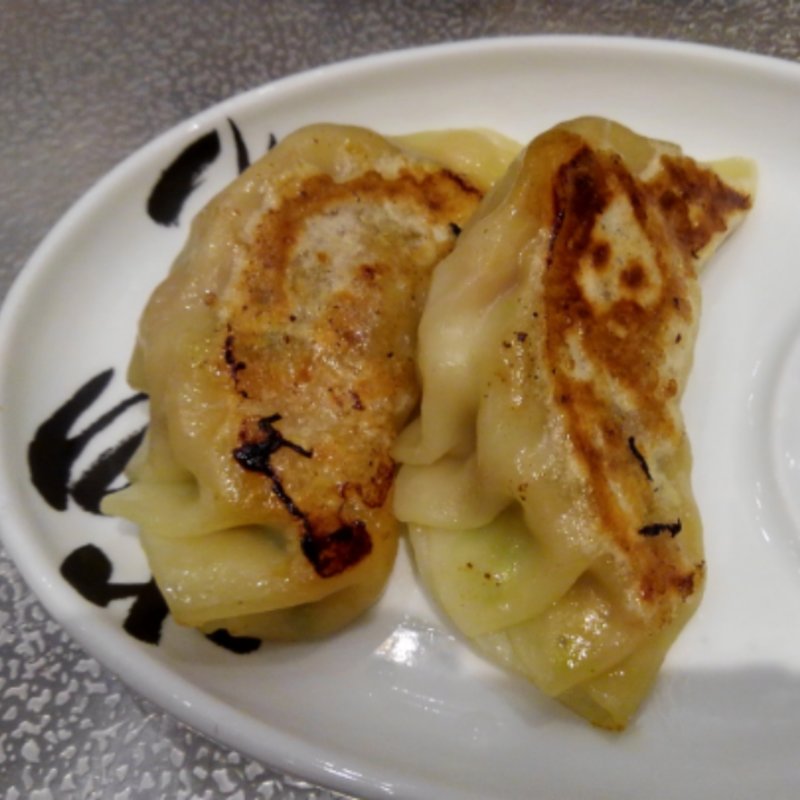 心の味餃子 柏幻霧ポーク使用 1個(松戸富田麺絆 )