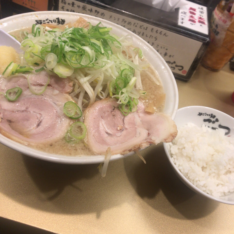 しょう油ラーメン(超ごってり麺 ごっつ 亀戸本店)