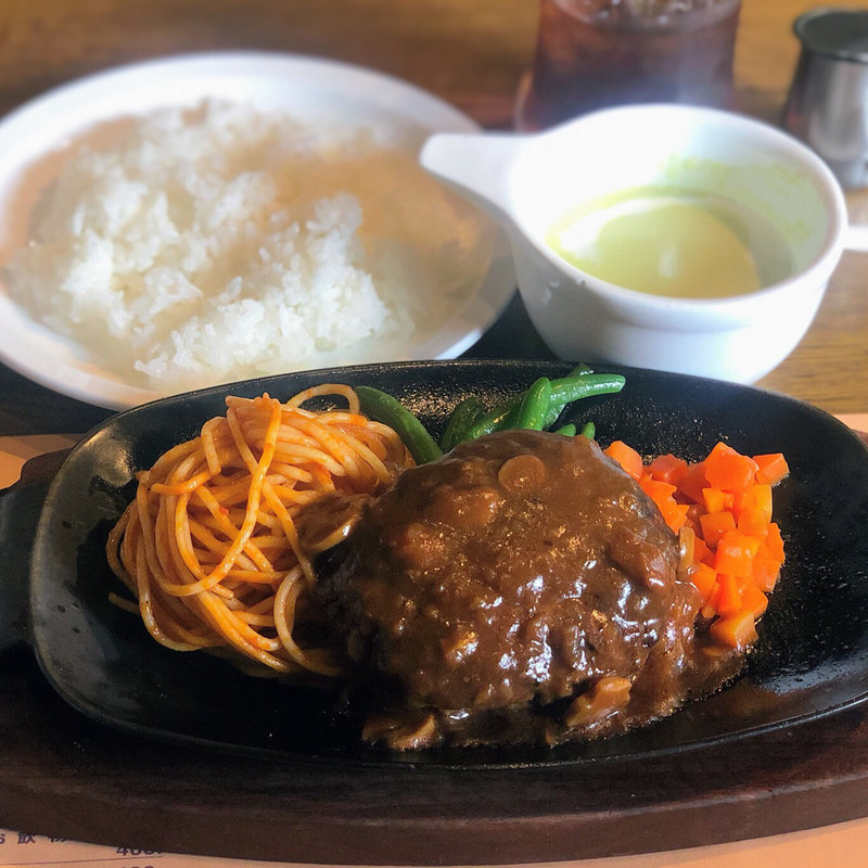 ビーフハンバーグマッシュルームソース(日替わりランチ)(ビッグ・ジョー 藤井寺店 （Big joe）)