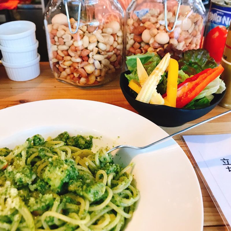 アボカドと海老のジェノベーゼ(EL PASEO)