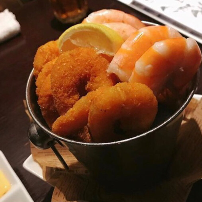 名物！海老のバケツ盛り ハーフ＆ハーフ(16Pieces)(GINZA我歩 （GAPPO）)