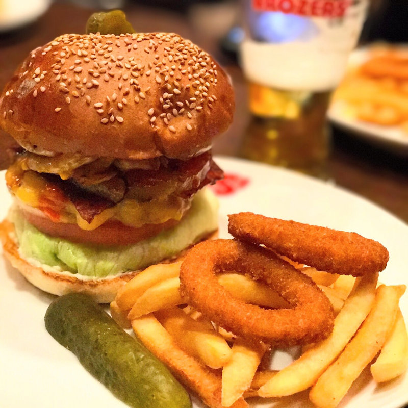 パインチーズバーガー(ブラザーズ 人形町本店 （BROZERS'）)