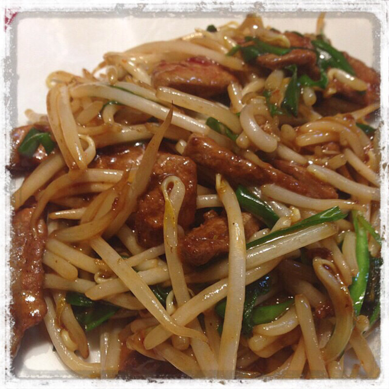 レバニラ炒め(栄福 刀削麺 （エイフク　トウショウメン ）)