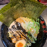 とん黒油そば(春日亭 高田馬場店)