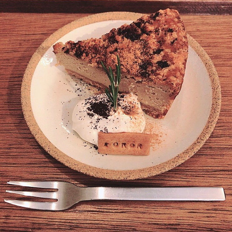 クランベリーとカプチーノのチーズケーキ(cafe SOROR)