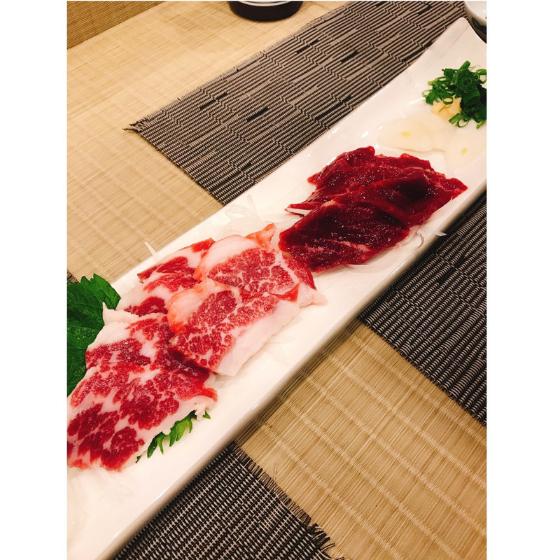 馬刺し盛り合わせ(味彩 )