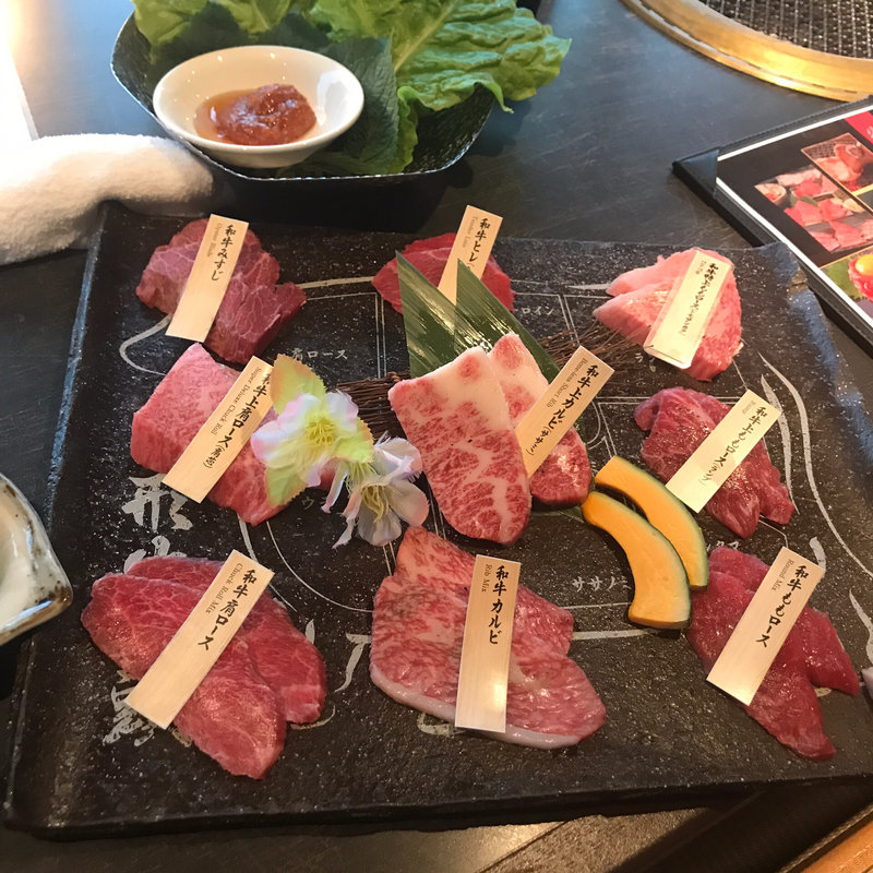 山形牛一頭盛り(土古里 上野バンブーガーデン店)