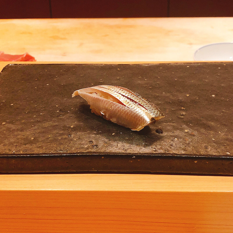 小肌の握り(鮨 大地 )