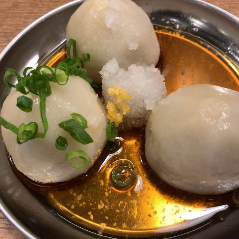 もちもち餃子(箸とレンゲ)