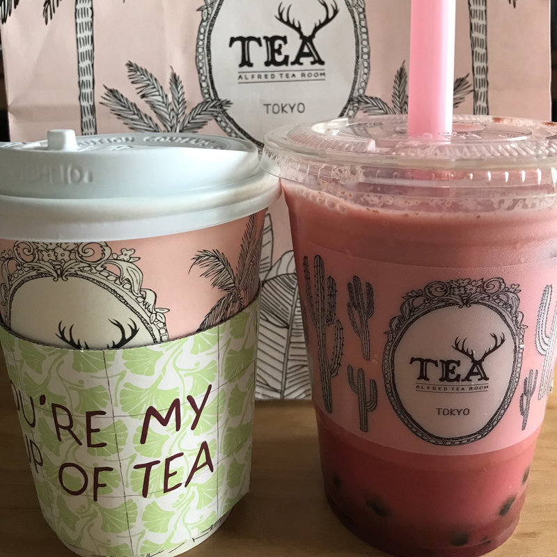 タピオカピンクドリンク(LE GARAGE 梅田店)