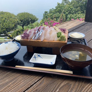 日替り刺身定食(さんぺい )