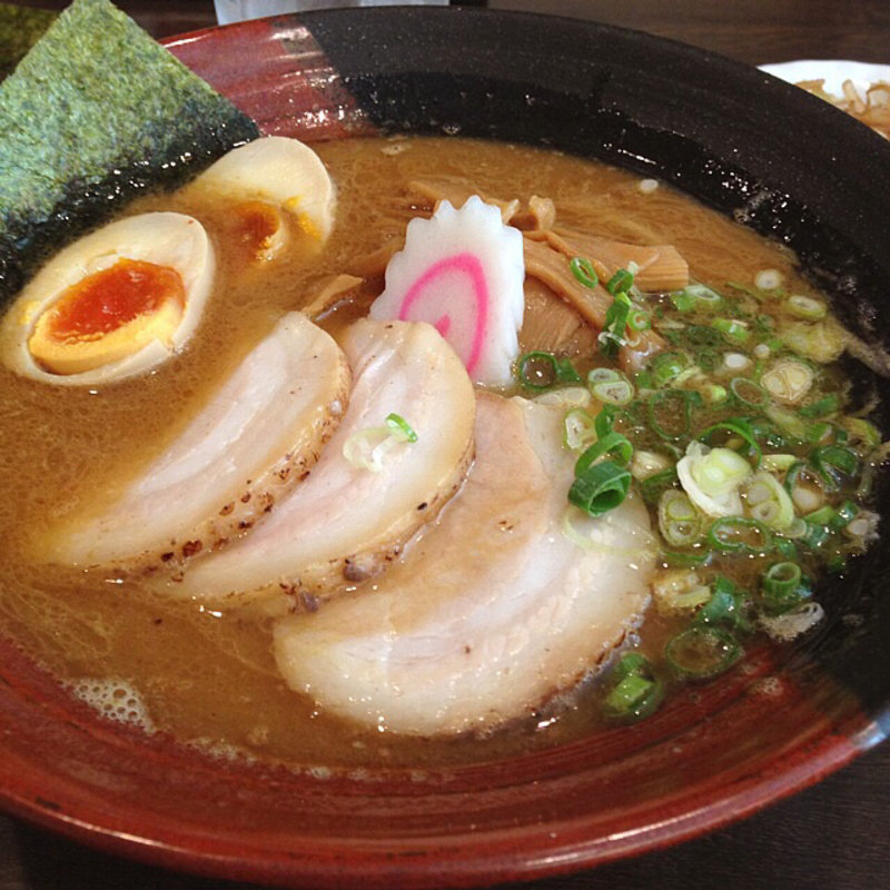 中華そば（大盛）(つけそば 麺彩房 五反田店 （つけそば めんさいぼう）)