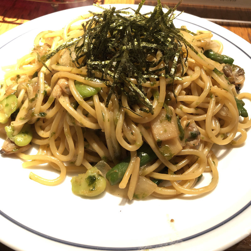ウニ生麺のアサリと春野菜のウニ醤油炒めスパゲティ(スペシャル)(関谷スパゲティ )