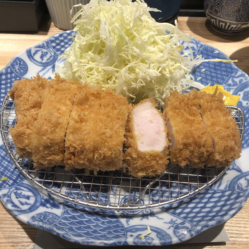 黒豚ロースかつ定食(とんかつ 七井戸)