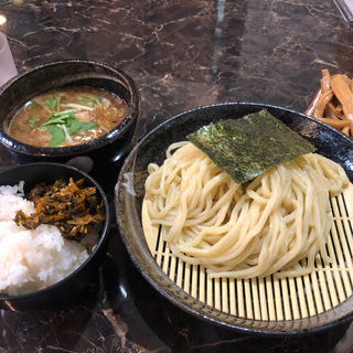 つけ麺(麺処 虎ノ王 梅田1号店)