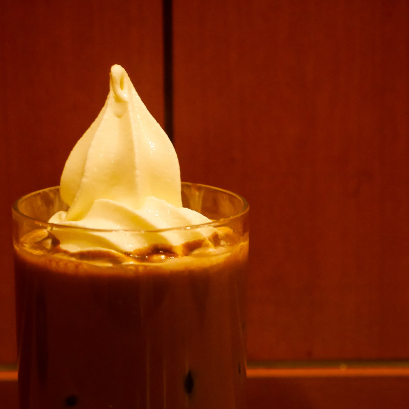 ココアフロート(カフェ・ベローチェ岩本町駅前店)