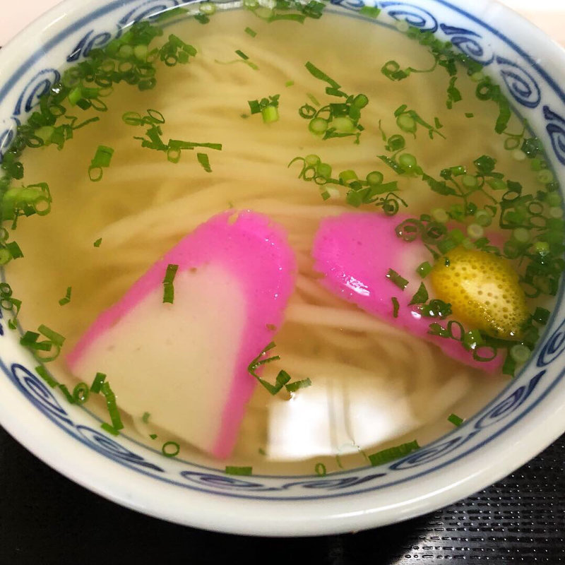 かけうどん(恵味うどん)