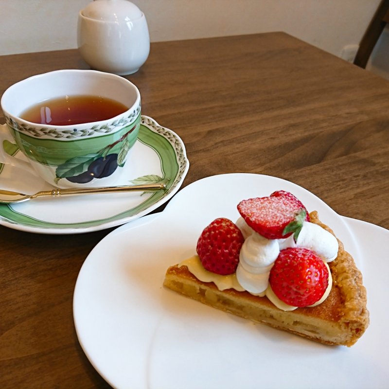 苺タルト(Cake&Cafe yotsubachi)
