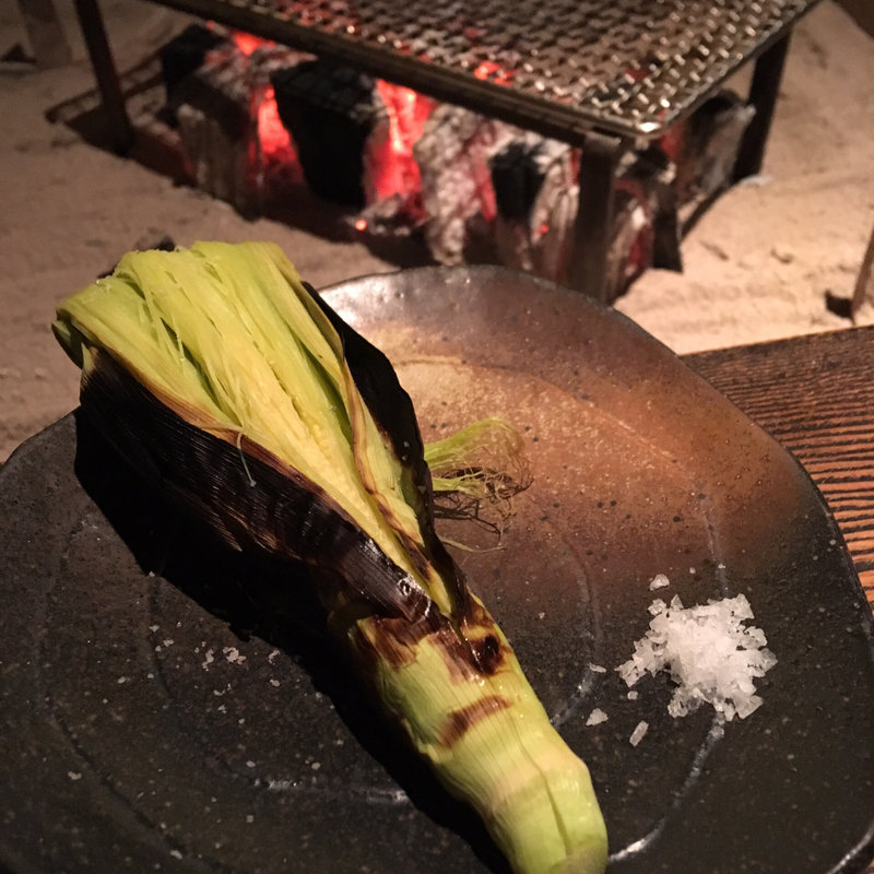 ヤングコーンを炙ったやつ(Bohemian)