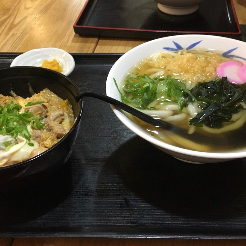 うどん親子丼セット(大福うどん えきちか店)