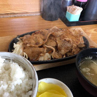 豚焼肉定食(かなや食堂 )